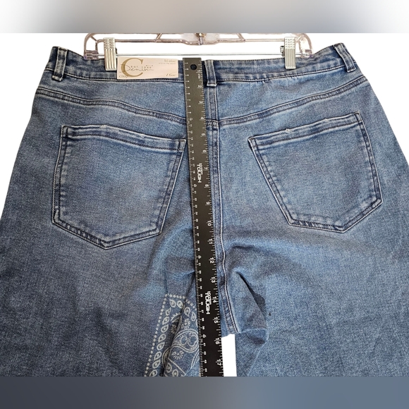 Cato Est. 1946 Denim Blue Boho Patterned Women Hi-Rise Crop Jeans Size 16W NWT - Picture 9 of 16